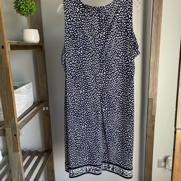 Michael Kors Dress Size 2X - Picture 5 of 6